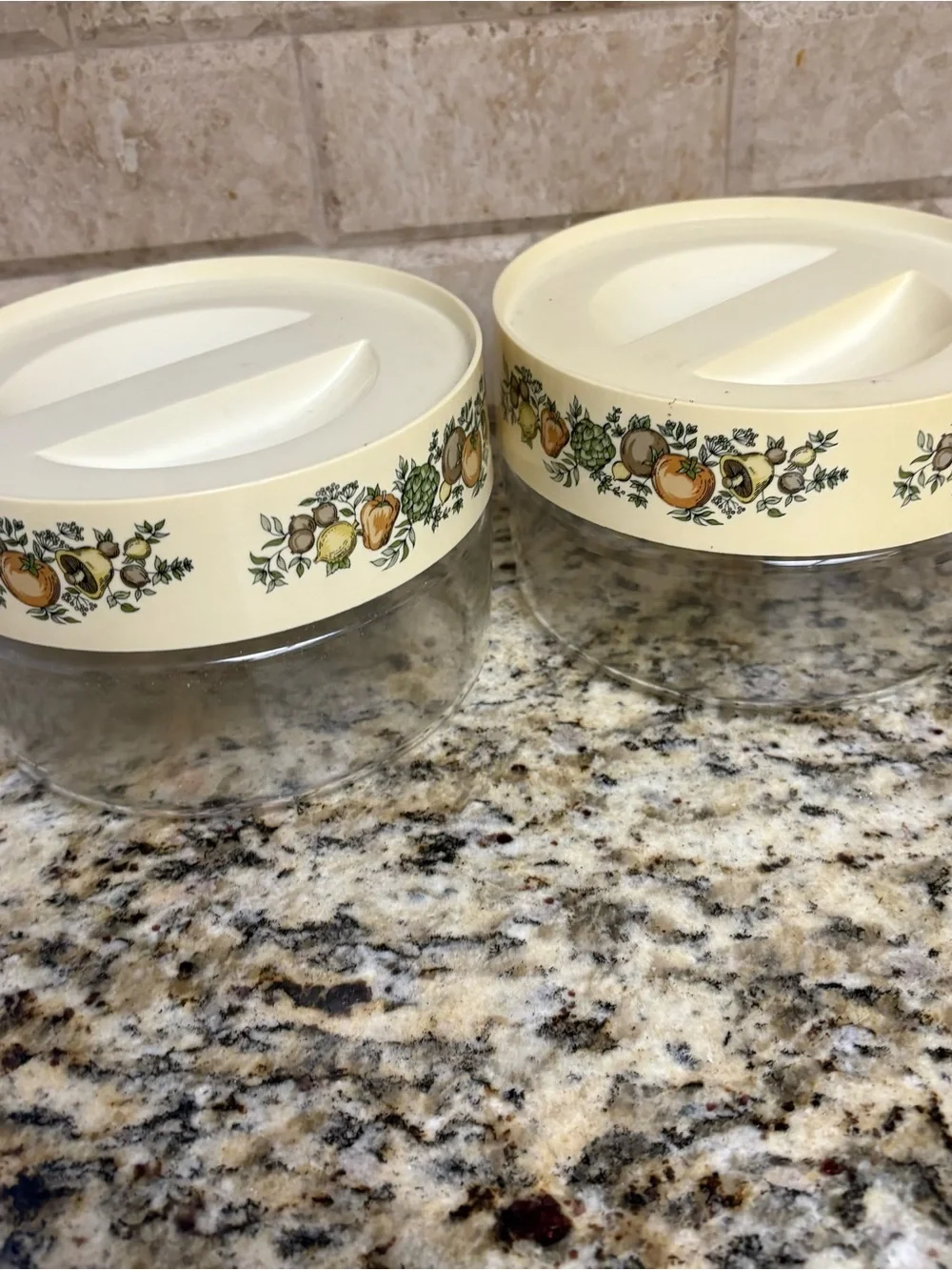 Pyrex Cream Fruit-Print Stackable Storage Canisters